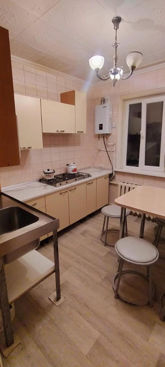 Hostel "Ormanova" อัลมาตี ภายนอก รูปภาพ