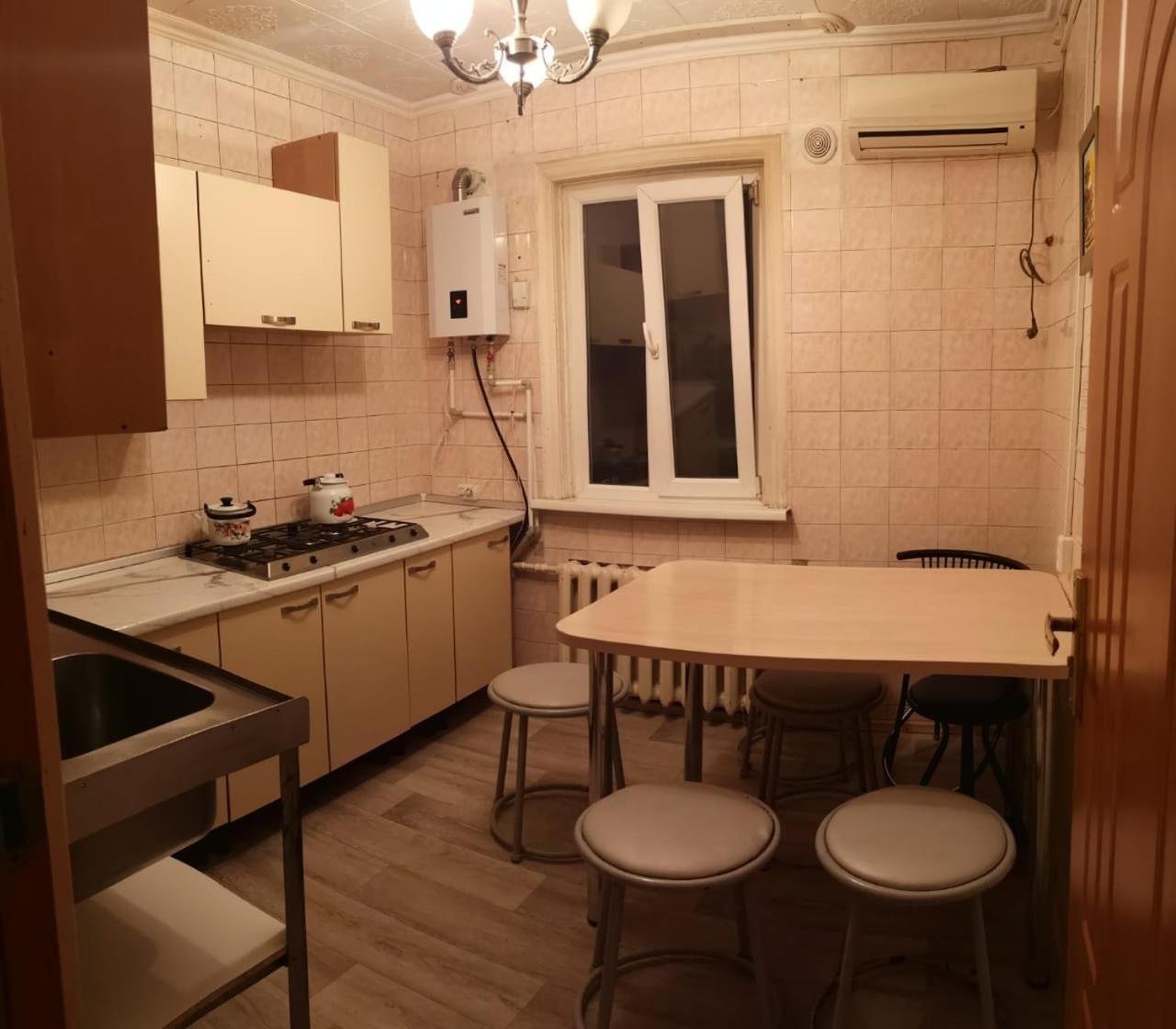 Hostel "Ormanova" อัลมาตี ภายนอก รูปภาพ