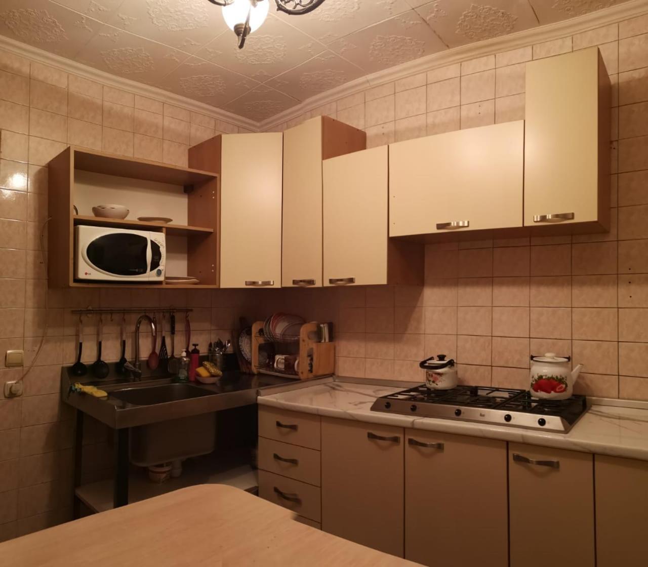 Hostel "Ormanova" อัลมาตี ภายนอก รูปภาพ